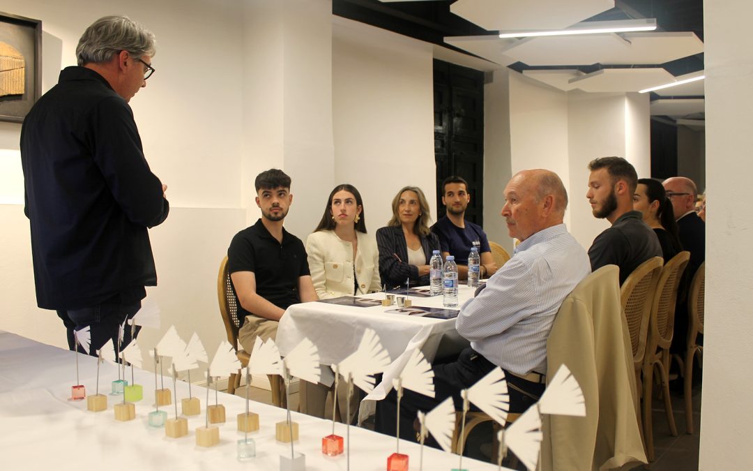 El perfume protagoniza un encuentro único entre CEDELCO, WOHA y el Jardín Huerto del Cura